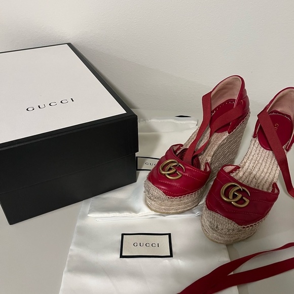 Gucci wedges hibiscus red size 35 - Picture 3 of 4